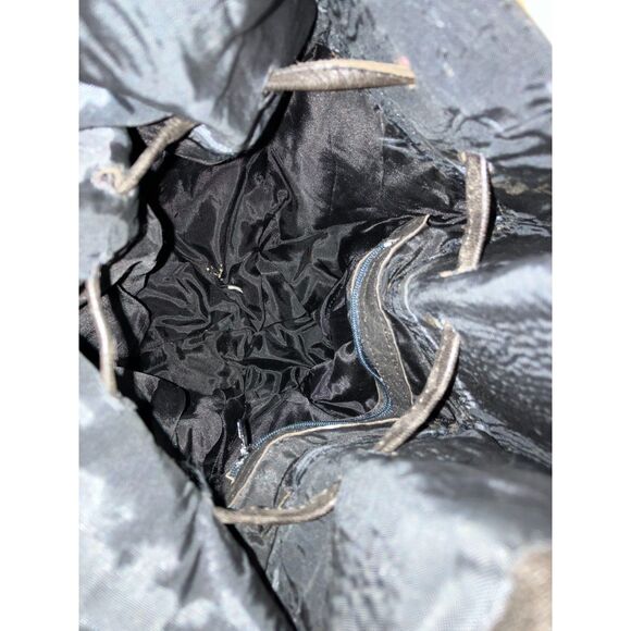 As-is no brand genuine leather and animal skin bucket style shoulder bag - Picture 3 of 10